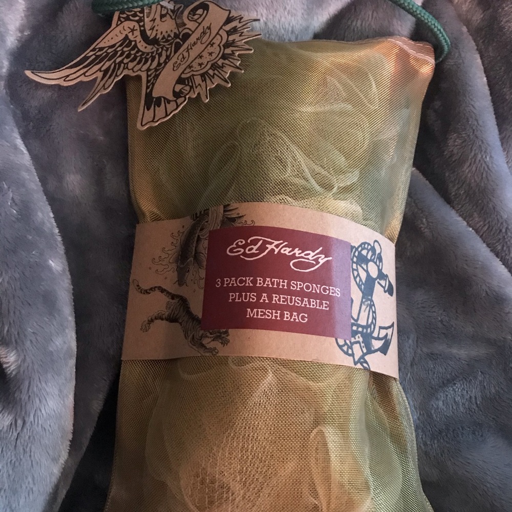 Ed Hardy 3 pack multi-colored Bath Sponges